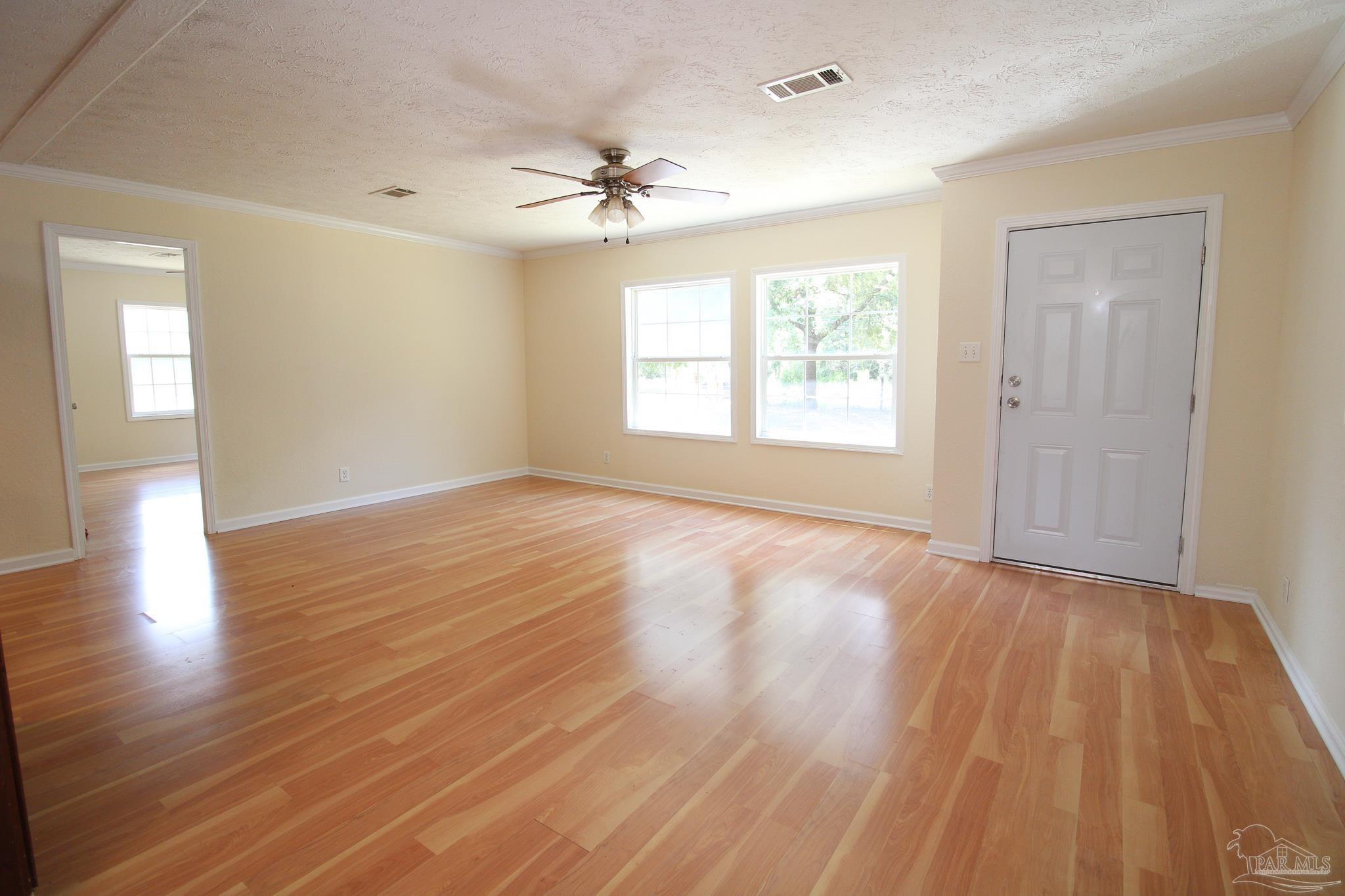 9210 Hay Meadow Road Milton, FL 32583 - Photo 5 of 28 Gallery Image 5
