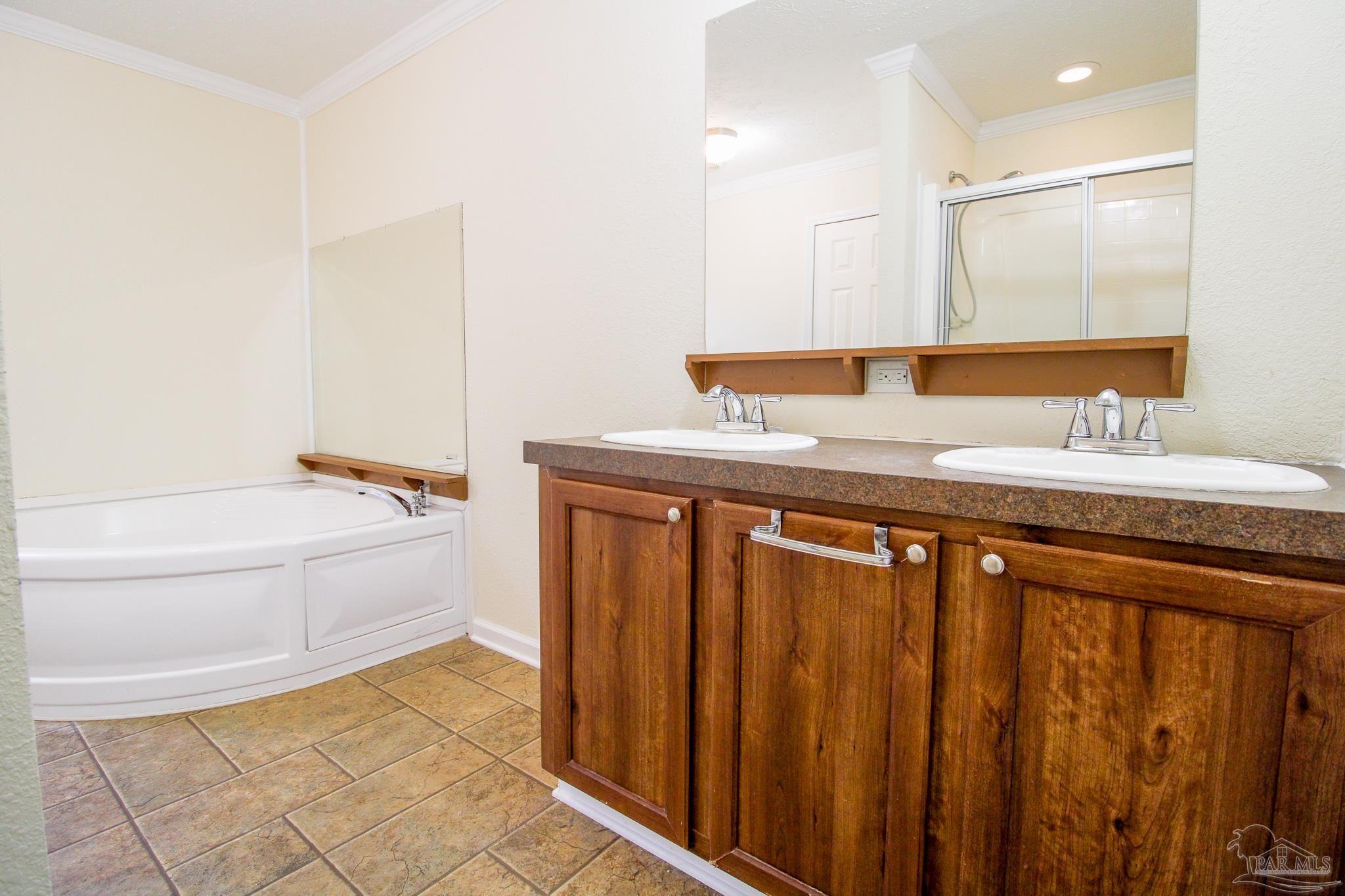 9210 Hay Meadow Road Milton, FL 32583 - Photo 10 of 28 Gallery Image 10
