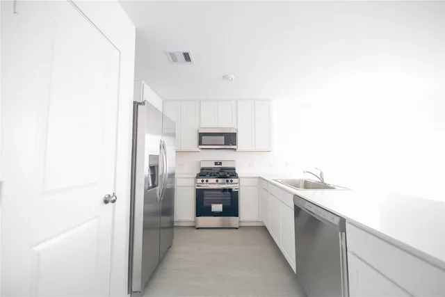 $2,095 | 9302 Speckled Trout Drive, Baytown, TX 77521