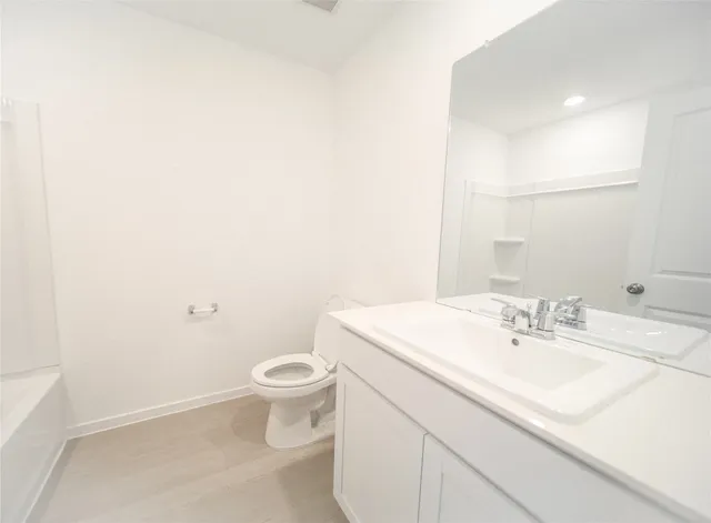 $2,095 | 9302 Speckled Trout Drive, Baytown, TX 77521