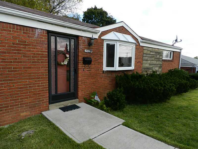 1709 Hollyrood Road Baldwin, PA 15227 - Photo 14 of 14 Exterior Front.
