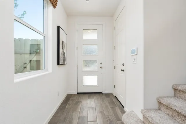 $399,990 | 6584 East Blushing Drive, Fresno, CA 93727