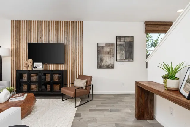 $399,990 | 6584 East Blushing Drive, Fresno, CA 93727