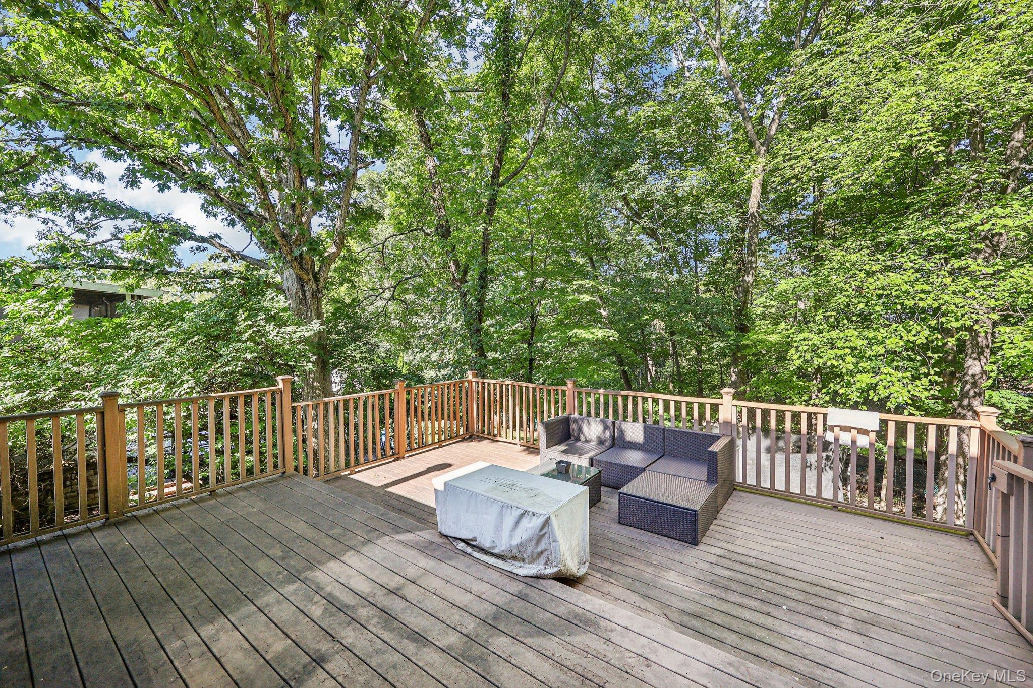 9 Crane Road Middletown, NY 10941 - Photo 13 of 31 Wooden deck featuring a spacious outdoor living space