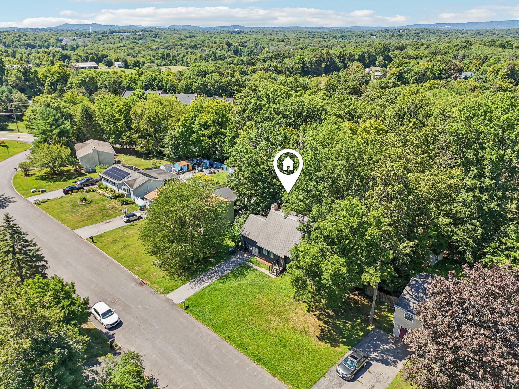9 Crane Road Middletown, NY 10941 - Photo 28 of 31 Drone / aerial view of property