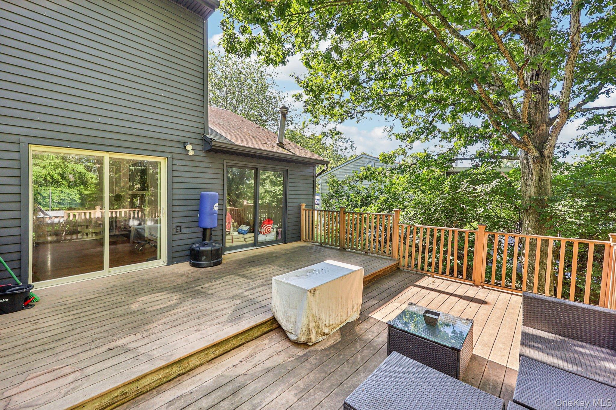9 Crane Road Middletown, NY 10941 - Photo 10 of 31 View of deck