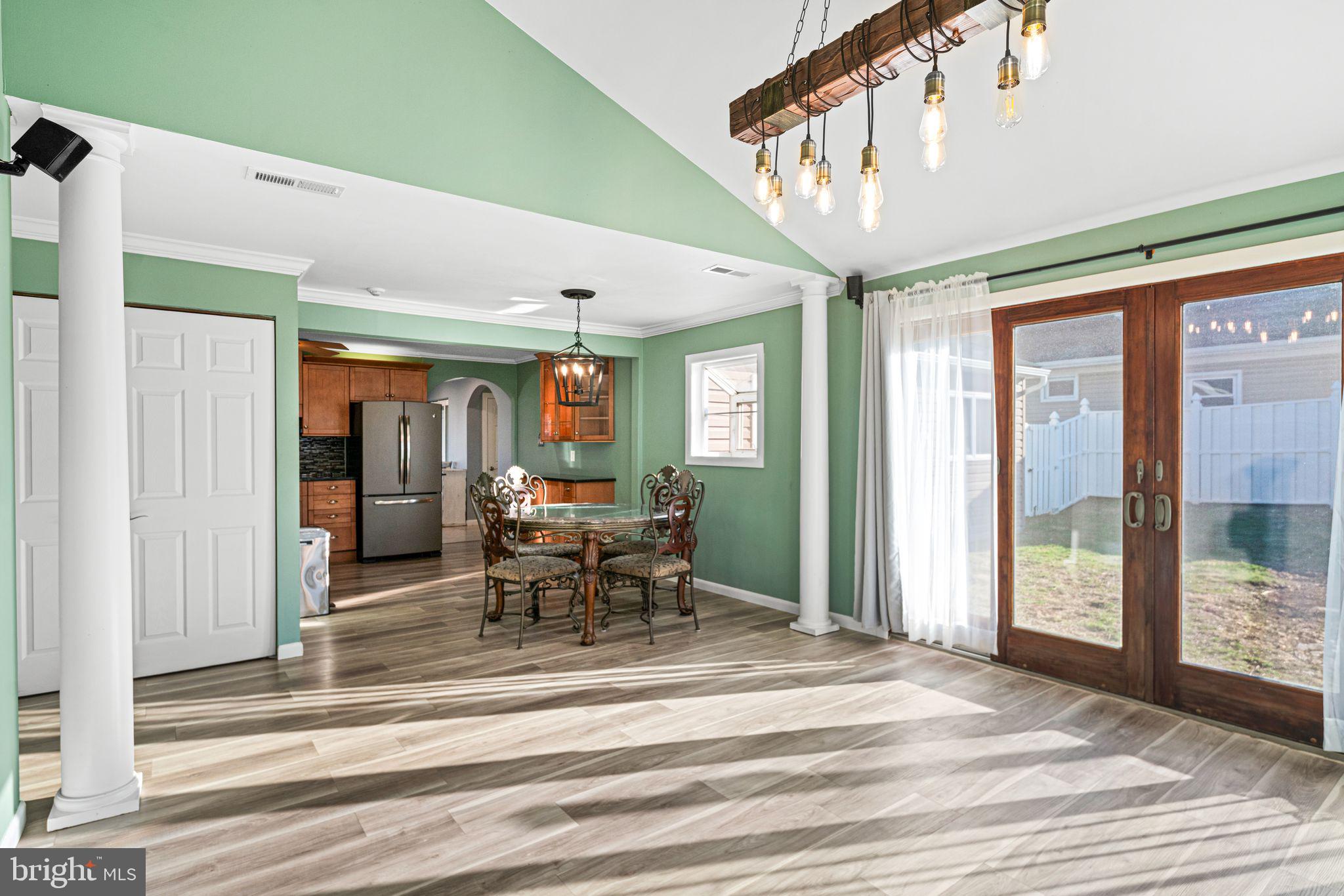 273 Yorkshire Road Fairless Hills, PA 19030 - Photo 12 of 31 Family Room