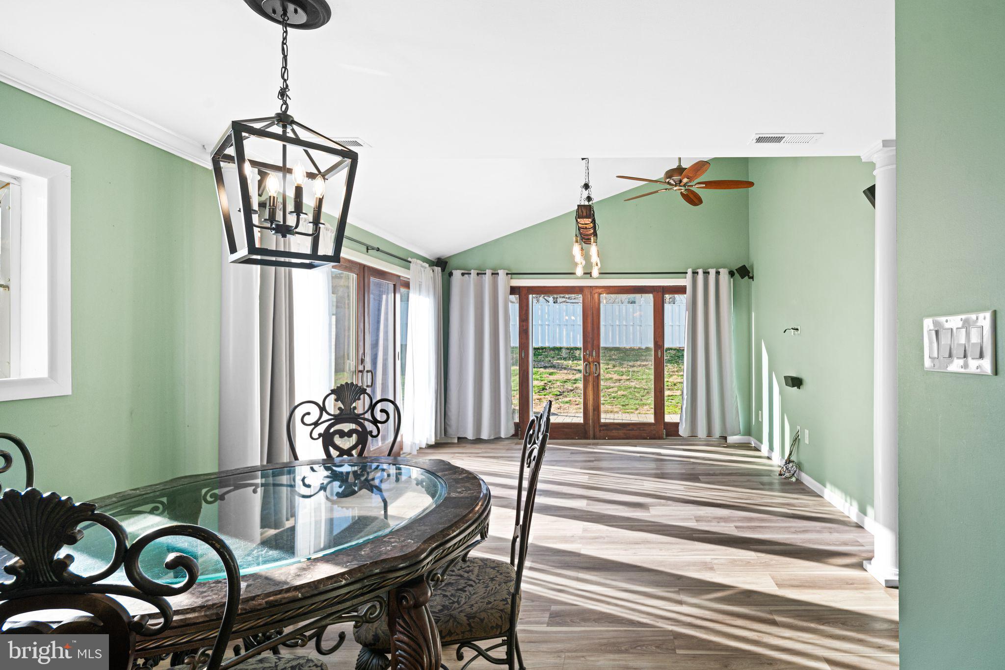 273 Yorkshire Road Fairless Hills, PA 19030 - Photo 10 of 31 Dining Area/Family Room