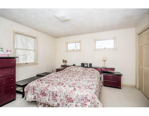 94 Parkview Road Waltham, MA 02452 - Photo 15 of 22 Gallery Image 15