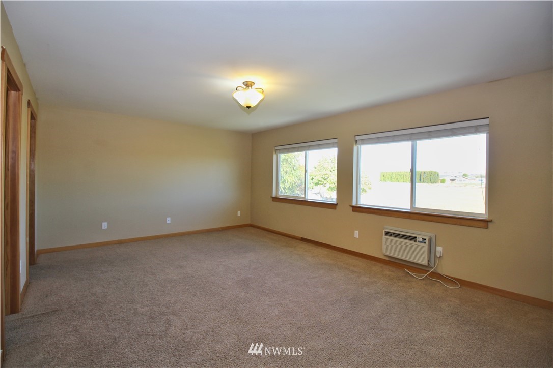 324 Pacific Loop Kittitas, WA 98934 - Photo 12 of 22 Gallery Image 12