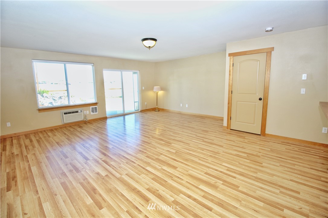 324 Pacific Loop Kittitas, WA 98934 - Photo 6 of 22 Gallery Image 6