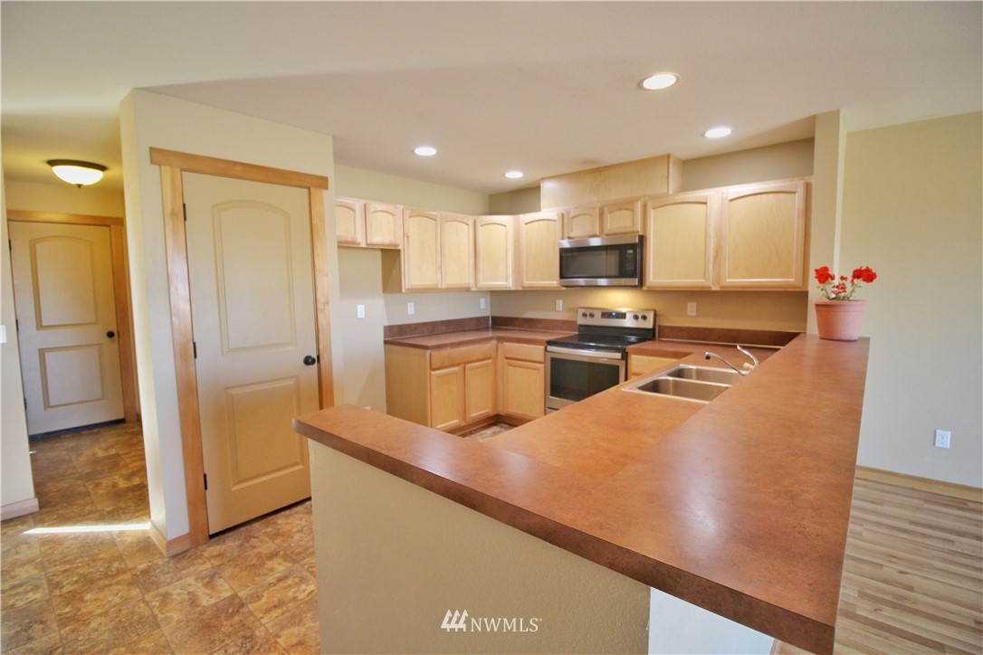 324 Pacific Loop Kittitas, WA 98934 - Photo 10 of 22 Gallery Image 10