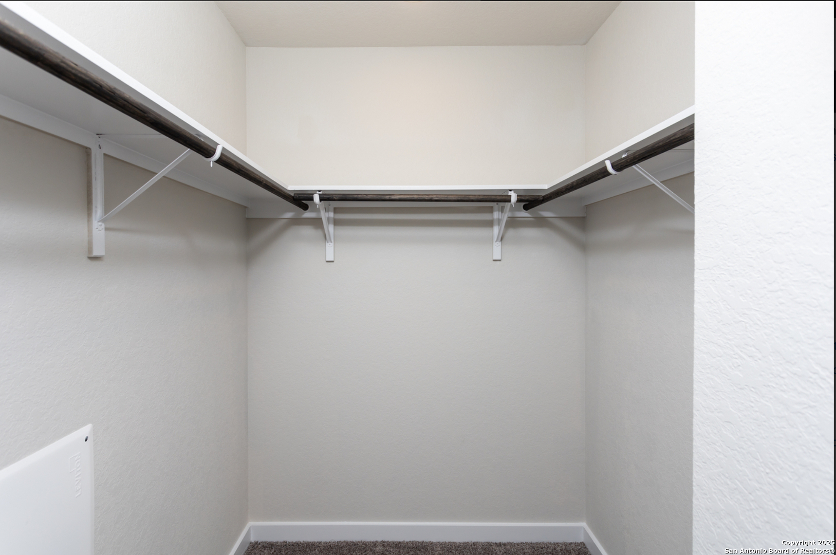 380 Abigail Alley San Antonio, TX 78253 - Photo 5 of 22 a close view of closet