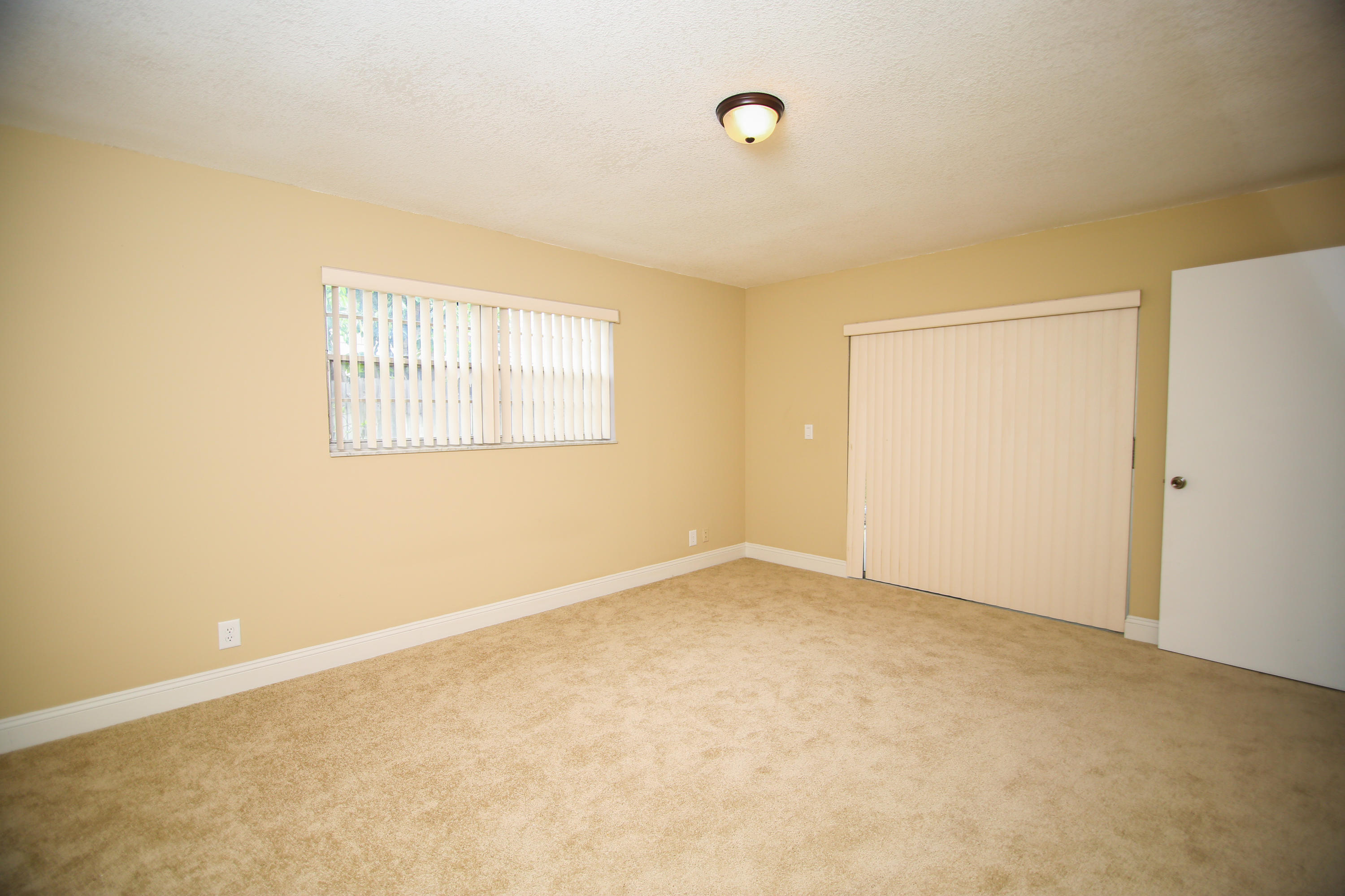 8250 Brant Drive Boca Raton, FL 33487 - Photo 7 of 19 MASTER BR 8250 BRANT