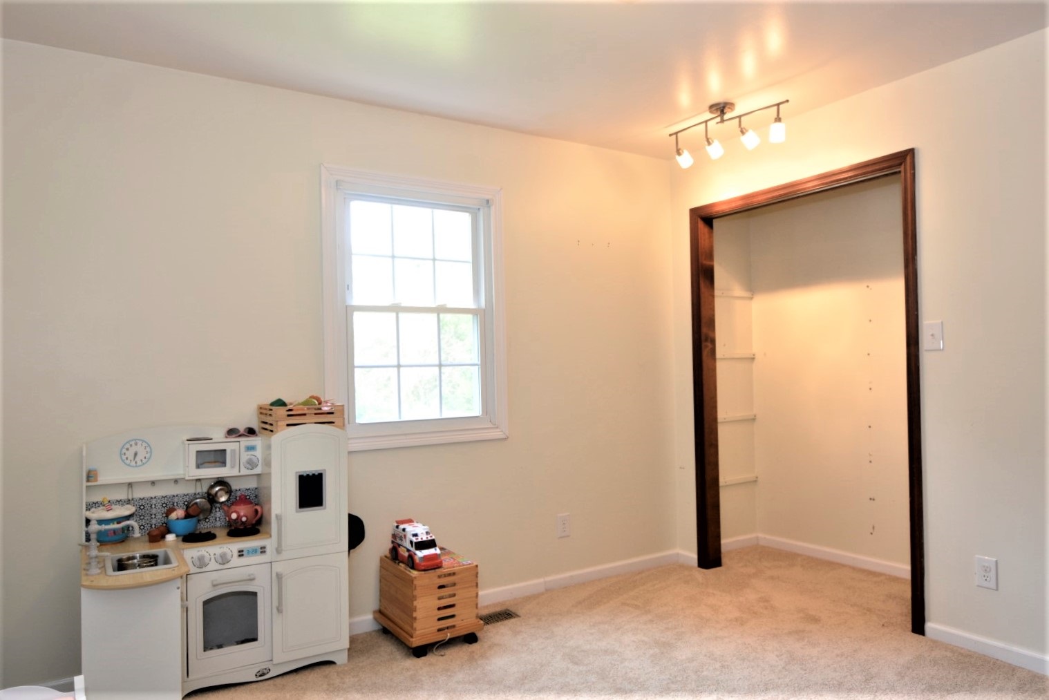 6544 Springvale Court Newburgh, IN 47630 - Photo 10 of 20