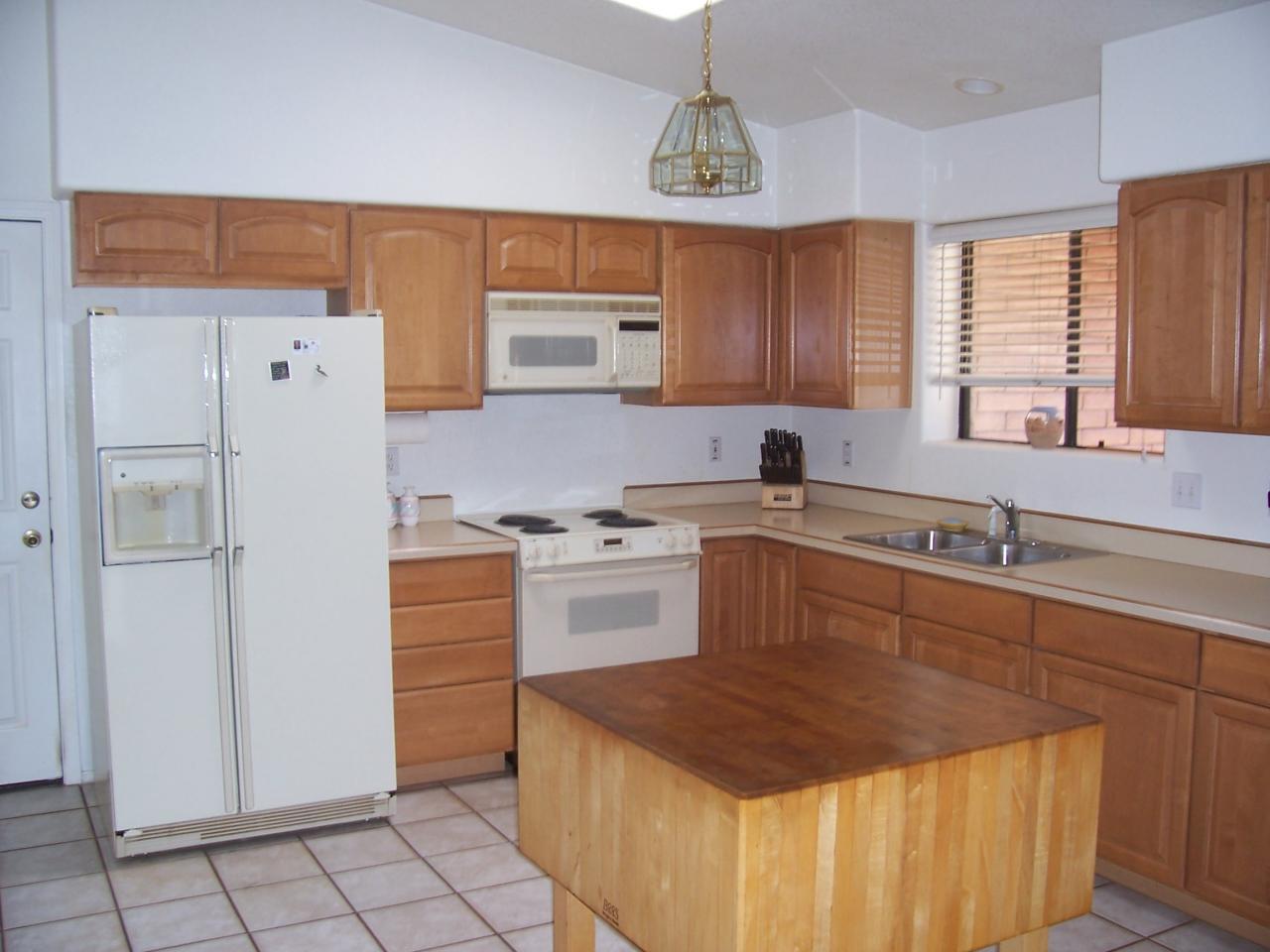 1887 Roma Court, Unit CORTE Rio Rico, AZ 85648 - Photo 2 of 11