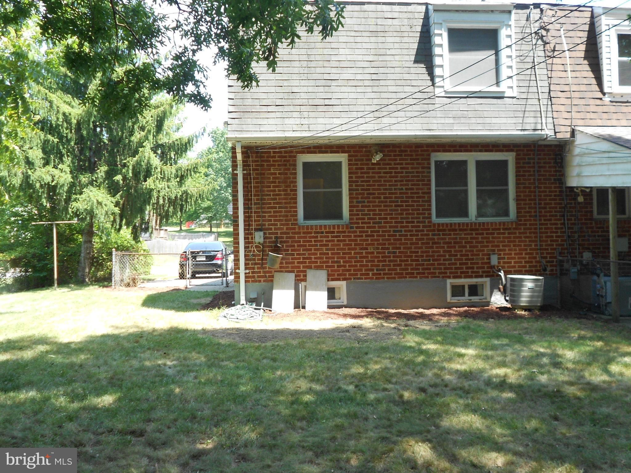 5724 Van Dyke Road Baltimore, MD 21206 - Photo 30 of 35 Rear of House