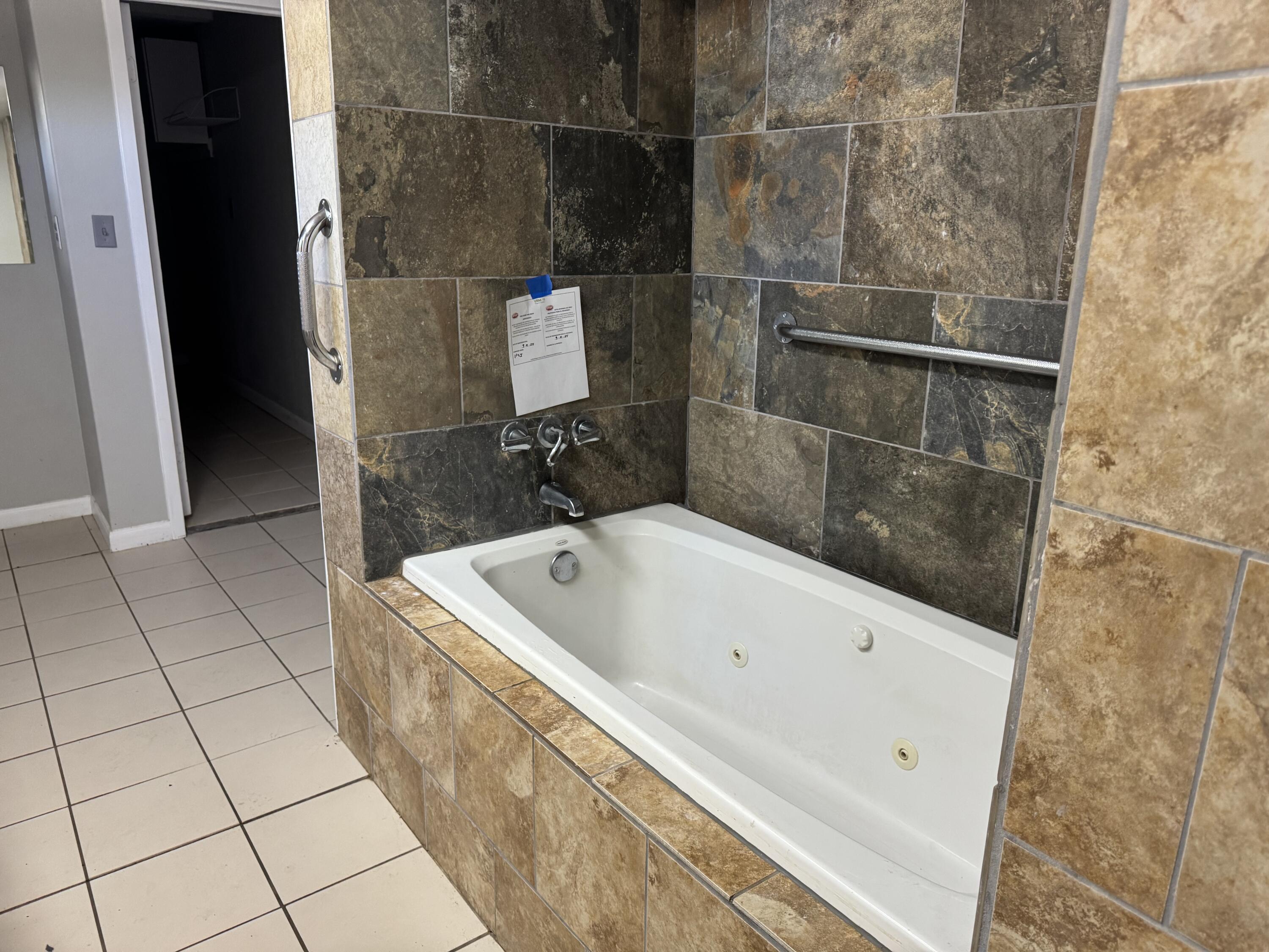 46 Comanche Drive Lubbock, TX 79404 - Photo 28 of 31 IMG_2238 (2)