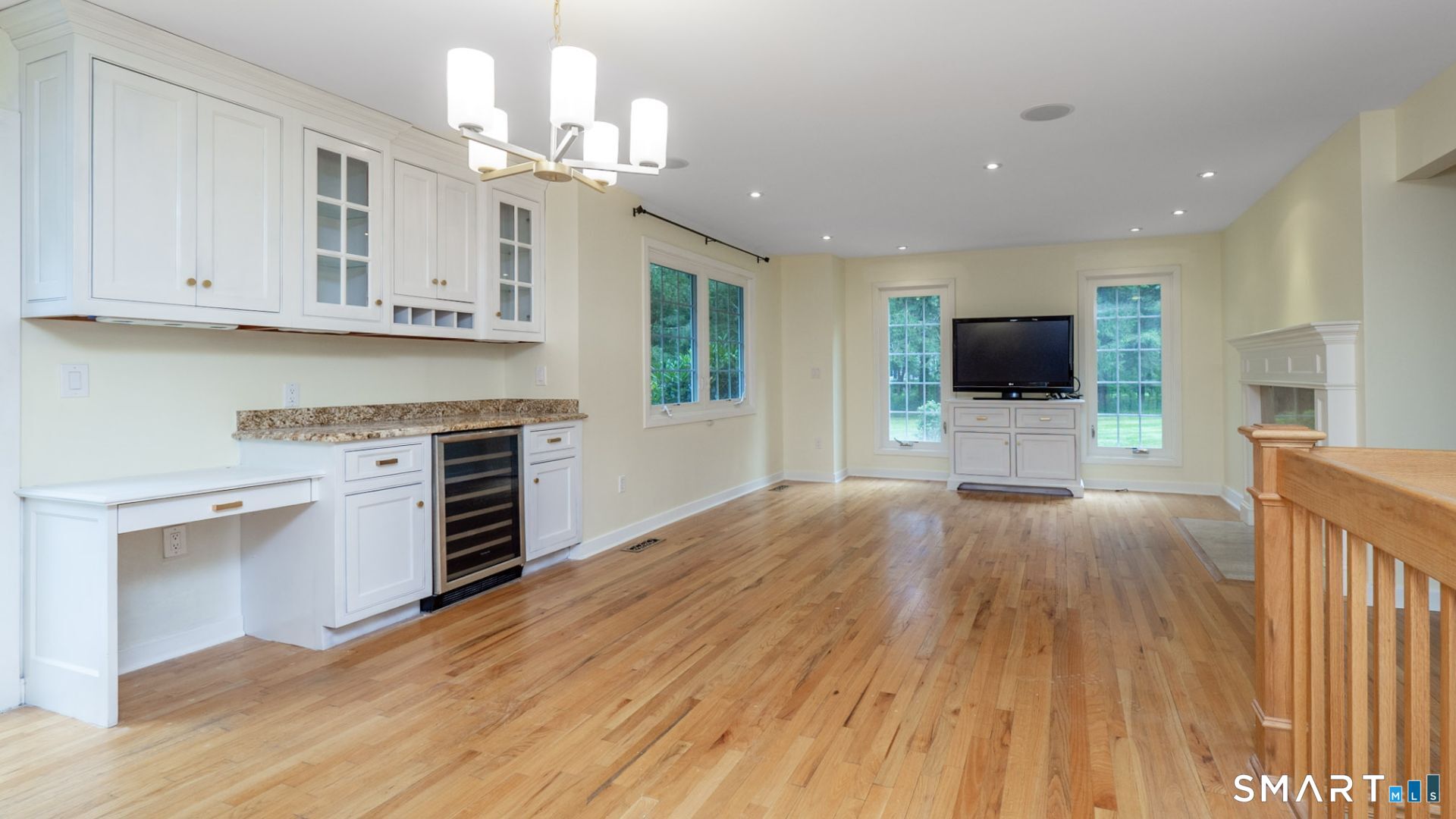 91 Lantern Ridge Road New Canaan, CT 06840 - Photo 11 of 39