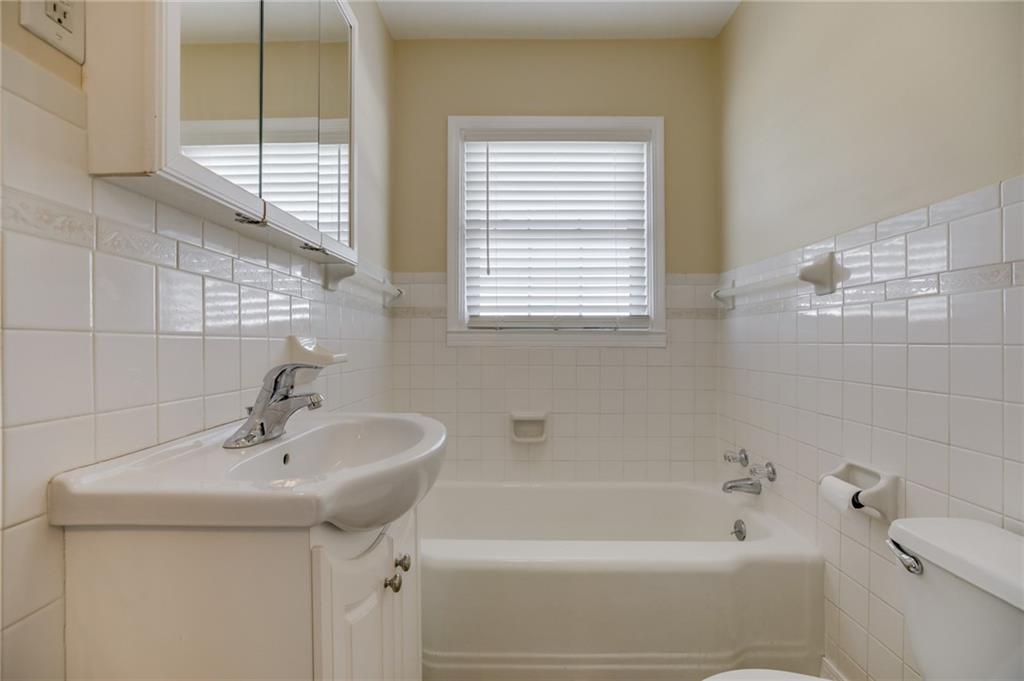 3660 West Smith Valley Road Greenwood, IN 46142 - Photo 23 of 43 Gallery Image 23
