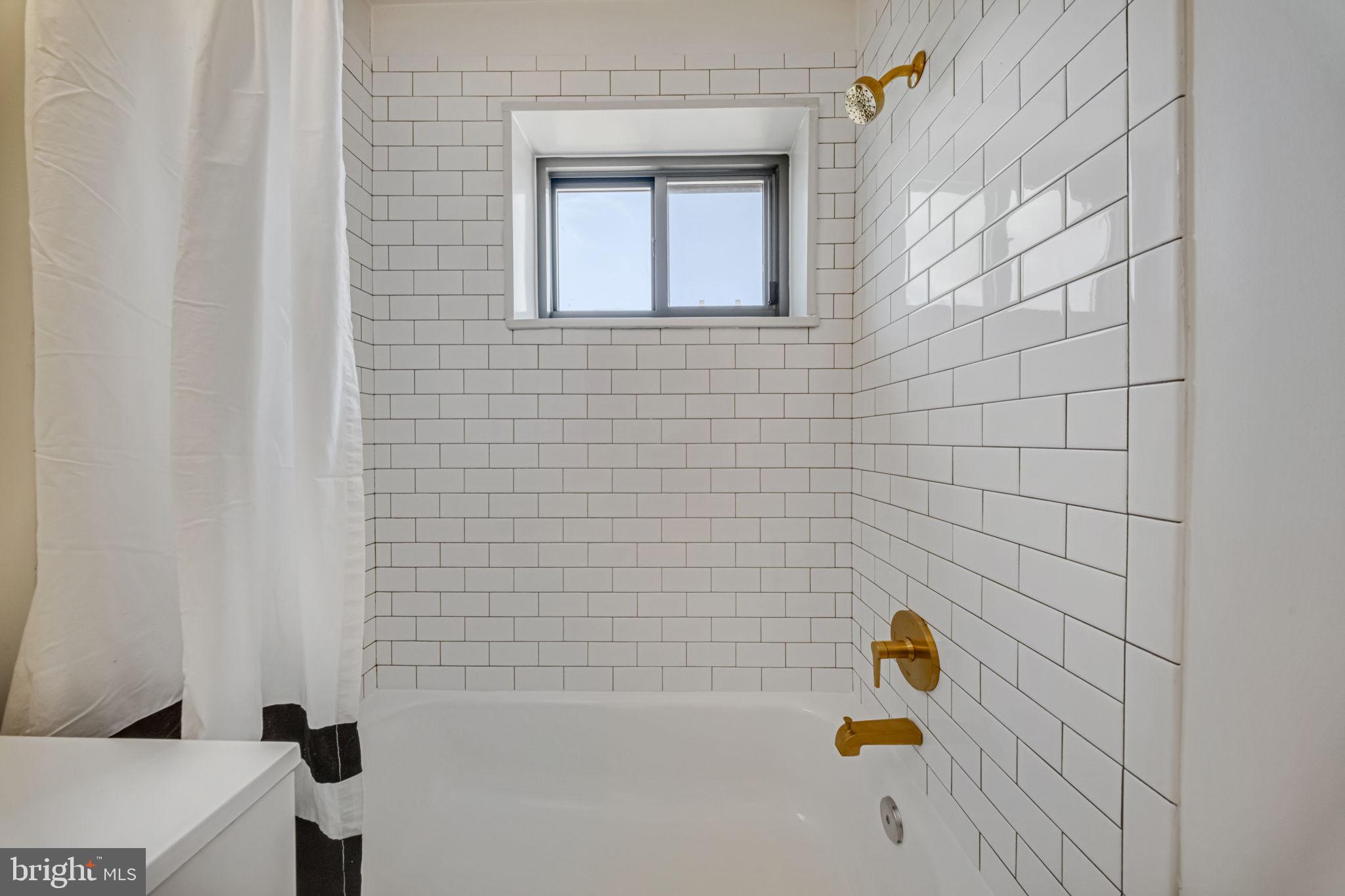 1300 South Arlington Ridge Road, Unit 708 Arlington, VA 22202 - Photo 22 of 35