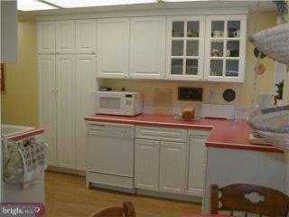 101 Walsh Road Lansdowne, PA 19050 - Photo 4 of 6