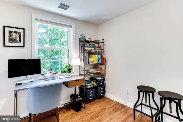 $3,500 | 258 Burgess Avenue, Alexandria, VA 22305