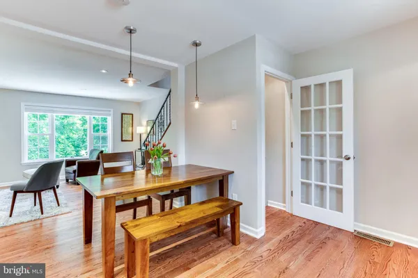 $3,500 | 258 Burgess Avenue, Alexandria, VA 22305