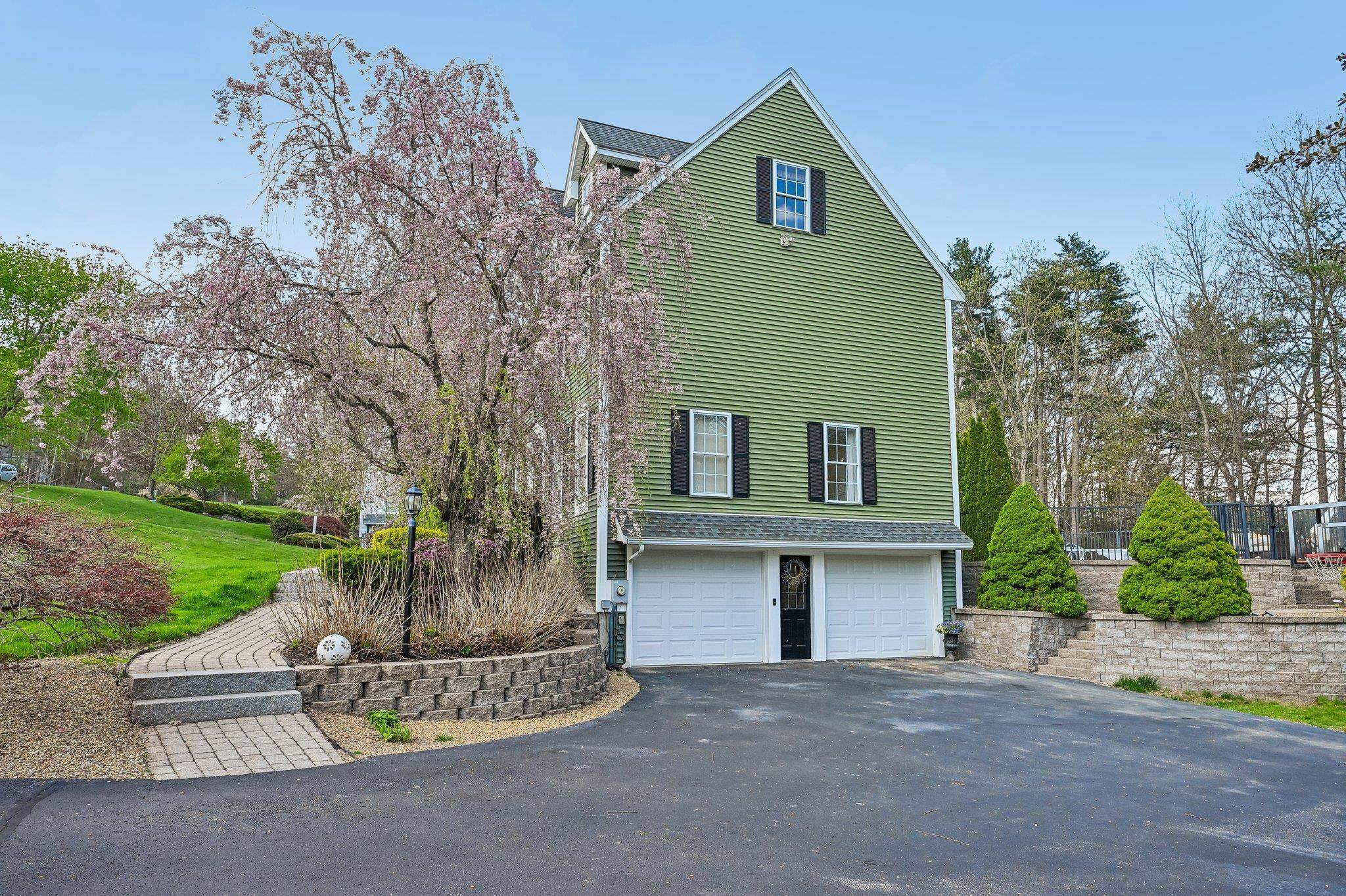 11 Longmeadow Road Windham, NH 03087 - Photo 57 of 60