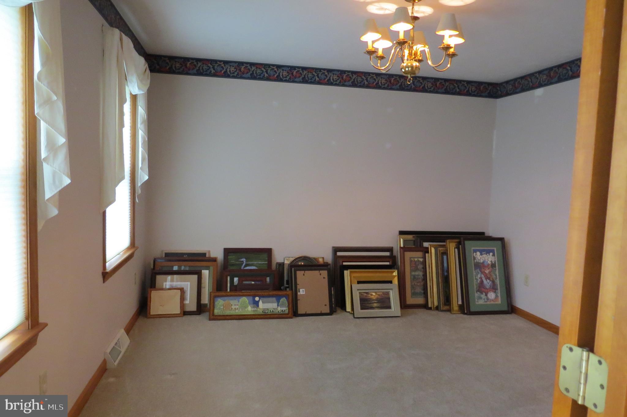 668 Teeter Road Littlestown, PA 17340 - Photo 7 of 43