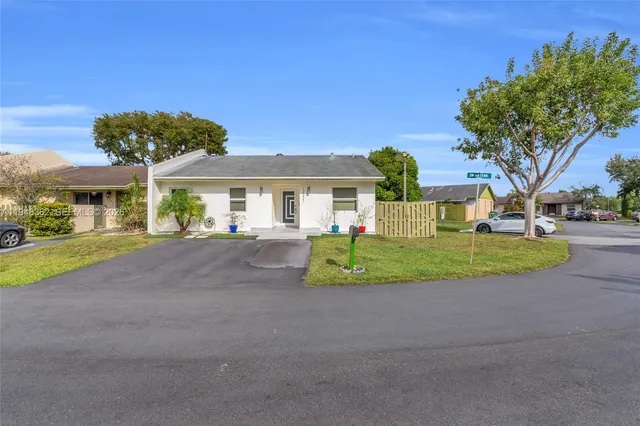 $485,000 | 12321 Southwest 114th Terrace, Miami, FL 33186