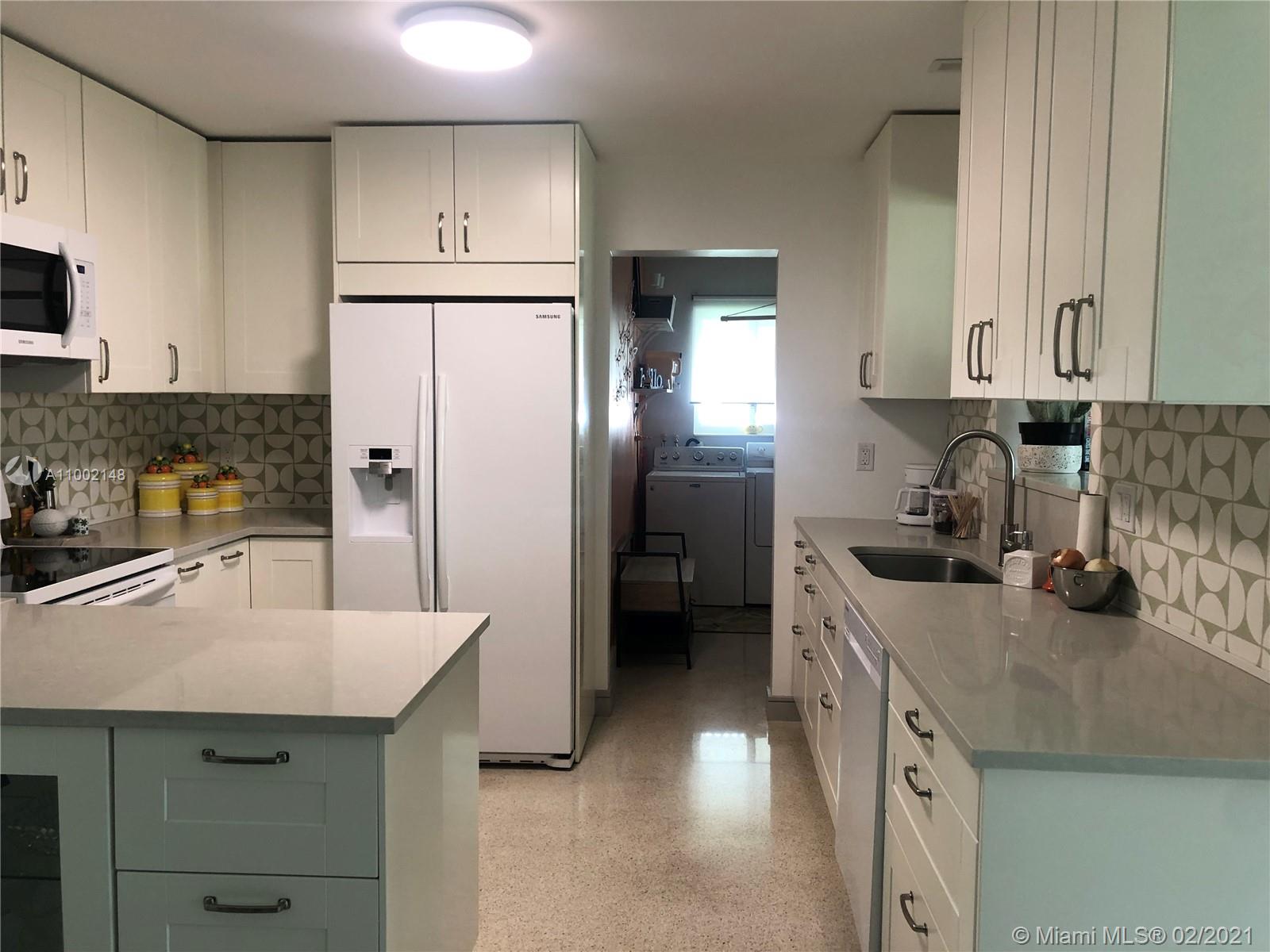 3331 Harding Street Hollywood, FL 33021 - Photo 17 of 57 Gallery Image 17
