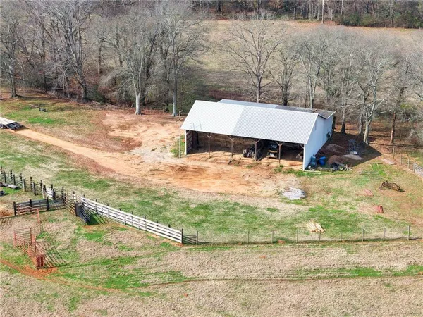 $2,700,000 | 31 Old Harden Bridge Road Southwest, Taylorsville, GA 30178