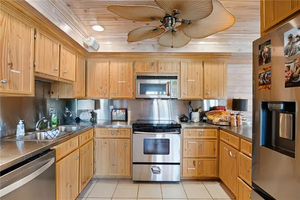 $2,700,000 | 31 Old Harden Bridge Road Southwest, Taylorsville, GA 30178