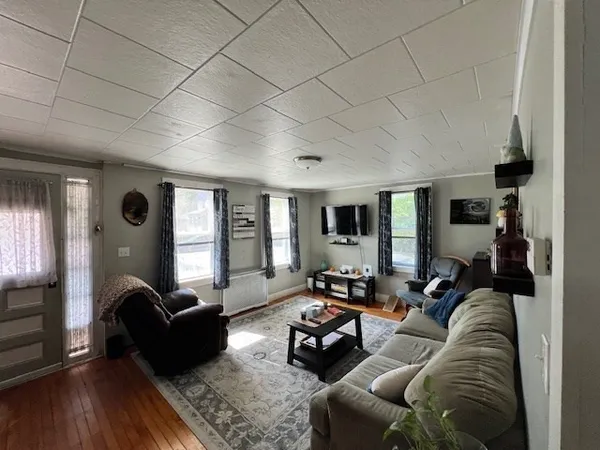 $160,000 | 93 Maple Street, Greenfield, MA 01301