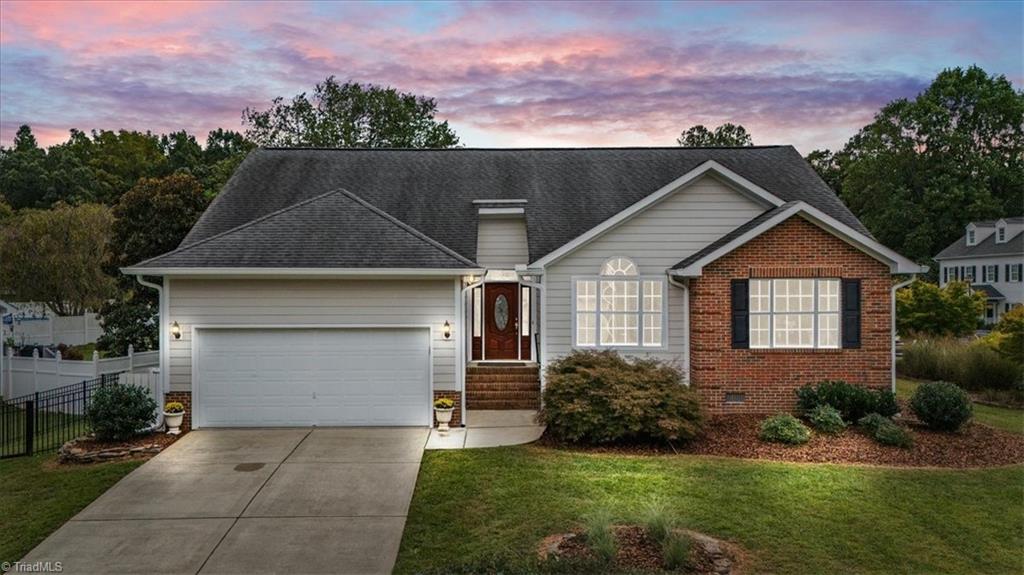 6505 Woodmont Road Jamestown, NC 27282 - Photo 2 of 43 Gallery Image 2