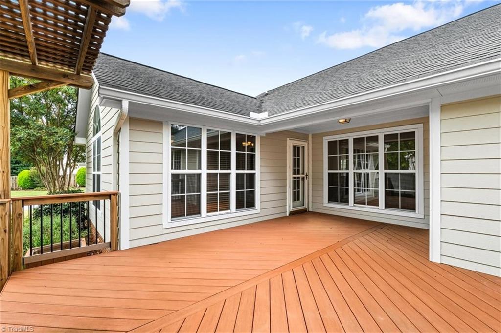 6505 Woodmont Road Jamestown, NC 27282 - Photo 37 of 43 Trex decking
