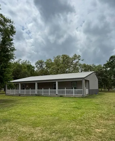 $349,999 | 107 County Road 409, Sweeny, TX 77480