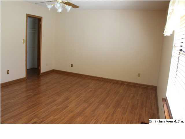 509 11th Street Northwest Alabaster, AL 35007 - Photo 16 of 28