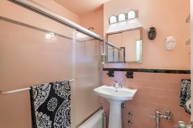 $589,500 | 3135 Johnson Avenue, Unit 16C | Spuyten Duyvil