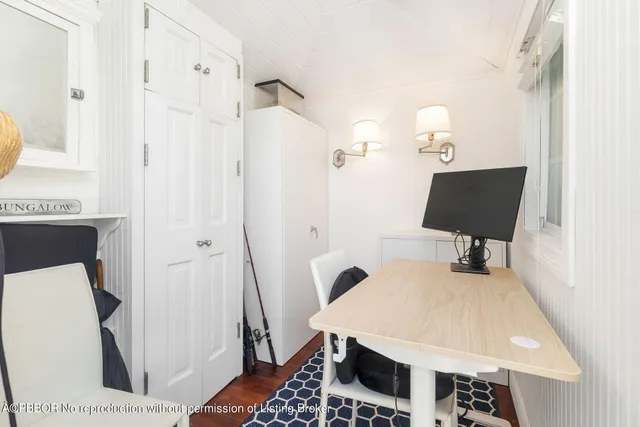 $15,000 | 231 Cocoanut Row, Palm Beach, FL 33480