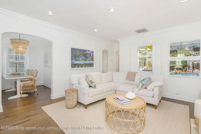 $15,000 | 231 Cocoanut Row, Palm Beach, FL 33480