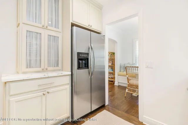 $15,000 | 231 Cocoanut Row, Palm Beach, FL 33480