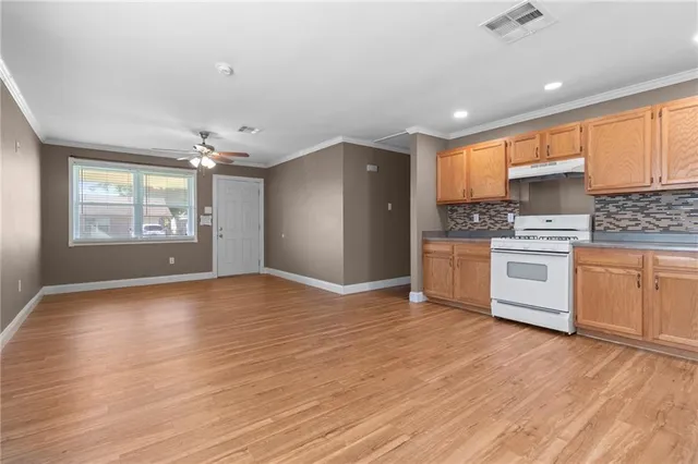 $155,000 | 369 Pat Drive, Avondale, LA 70094