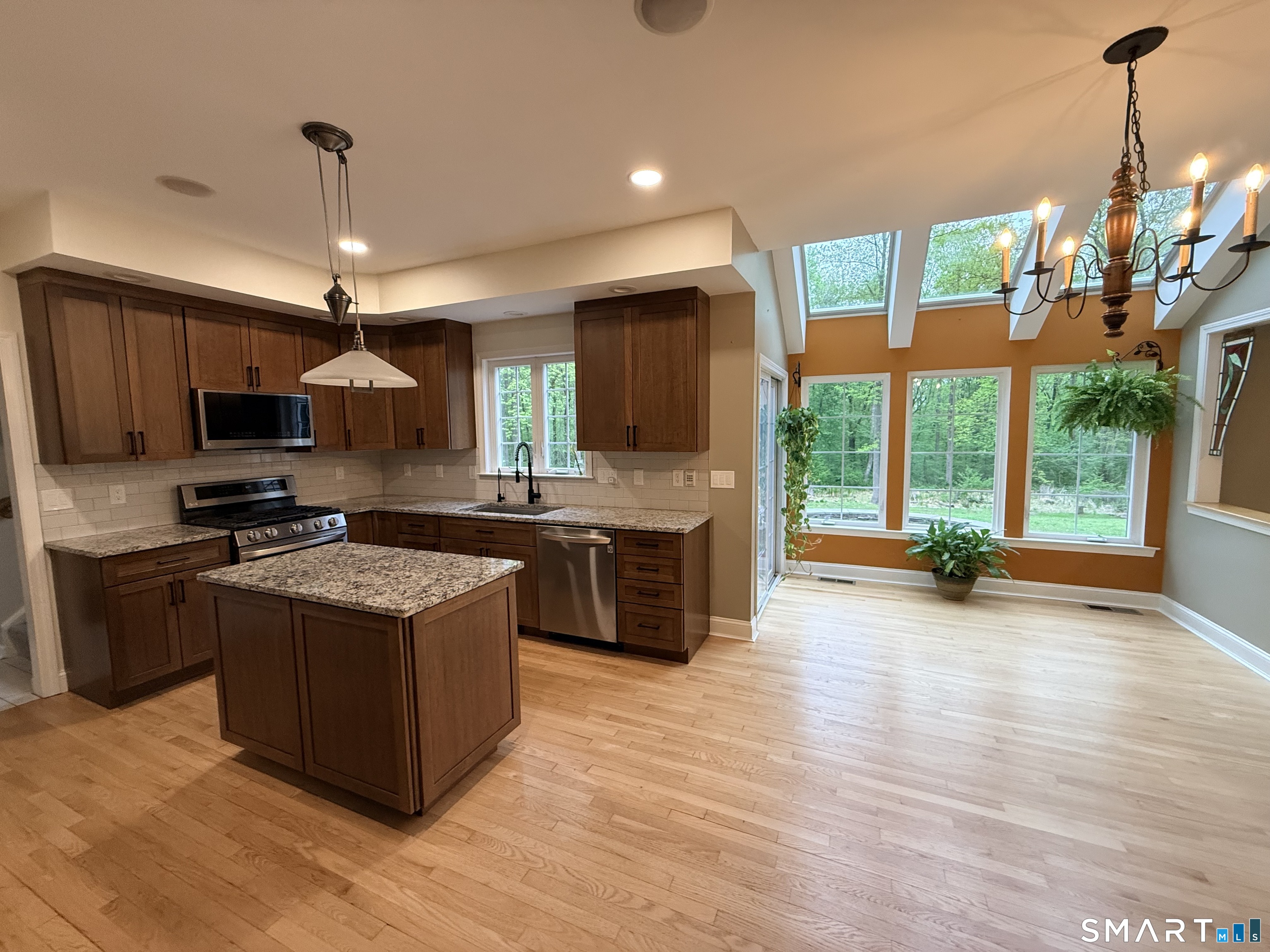 85 Old Rod Road Colchester, CT 06415 - Photo 3 of 40 Open to Atrium area