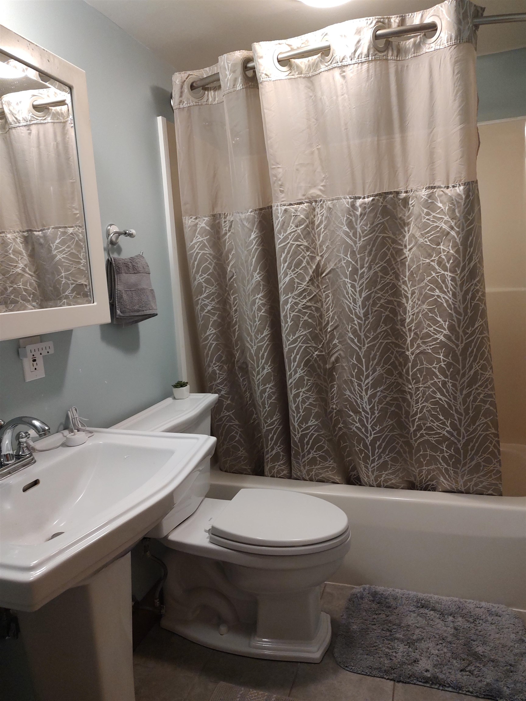 2534 Fish Hill Road Randolph, VT 05060 - Photo 14 of 40