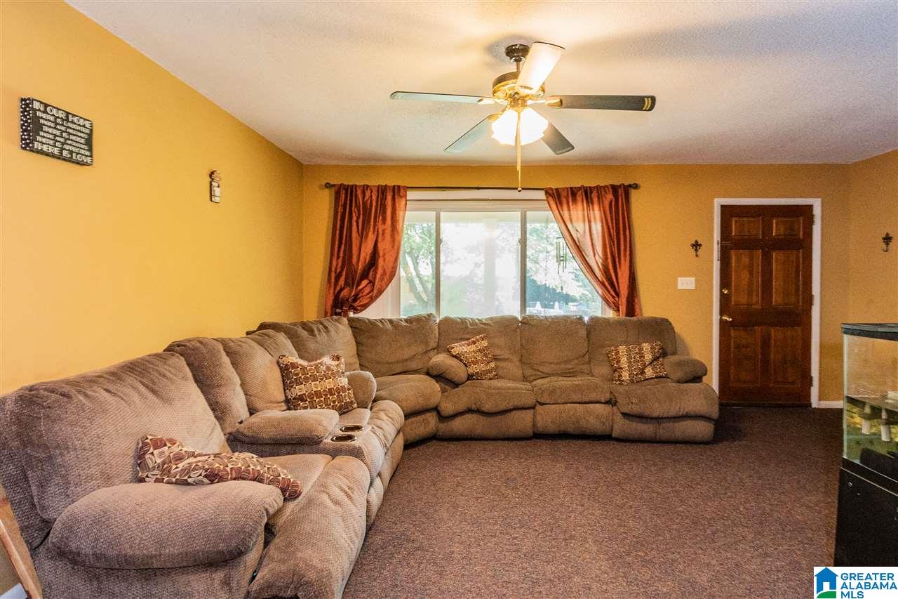 1706 Gardenridge Road Gardendale, AL 35071 - Photo 6 of 37