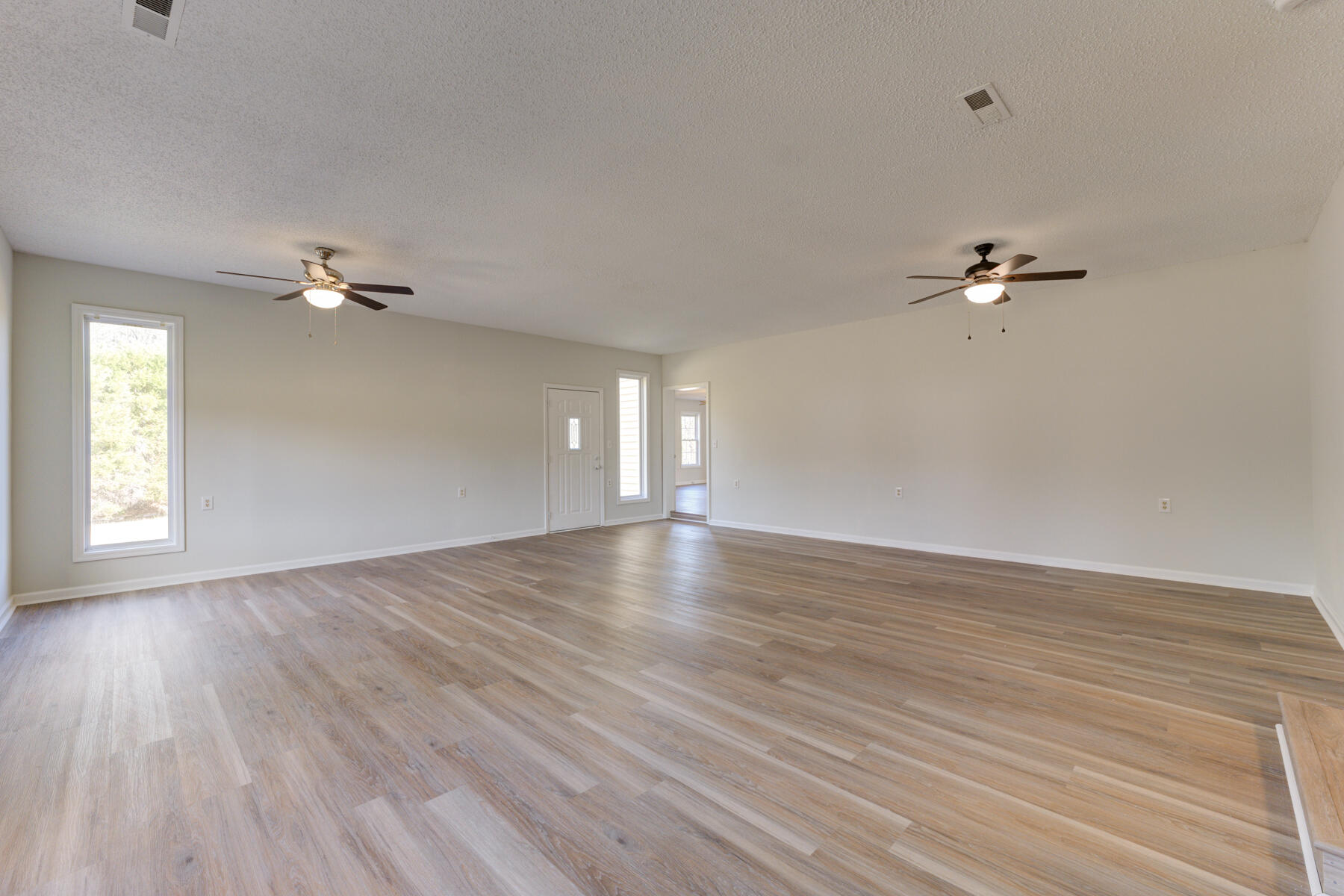 135 Green Acres Road Harleyville, SC 29448 - Photo 11 of 32 135 Green Acres Rd, Harleyville SC (12)