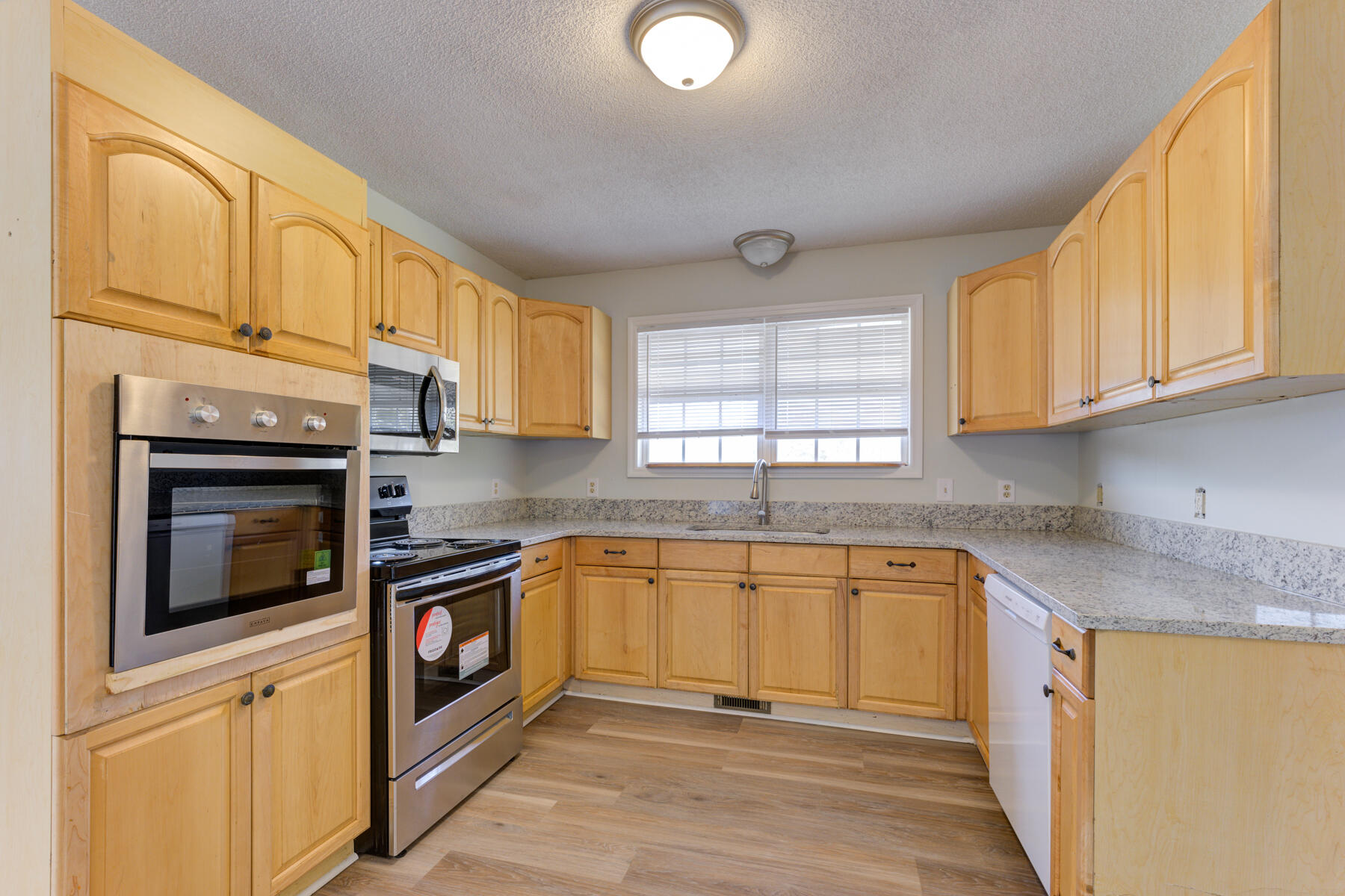 135 Green Acres Road Harleyville, SC 29448 - Photo 10 of 32 135 Green Acres Rd, Harleyville SC (10)