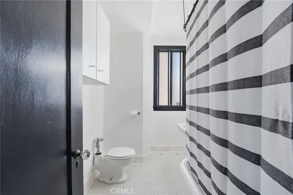 $306,500 | 315 West 3rd Street, Unit 410, Long Beach, CA 90802